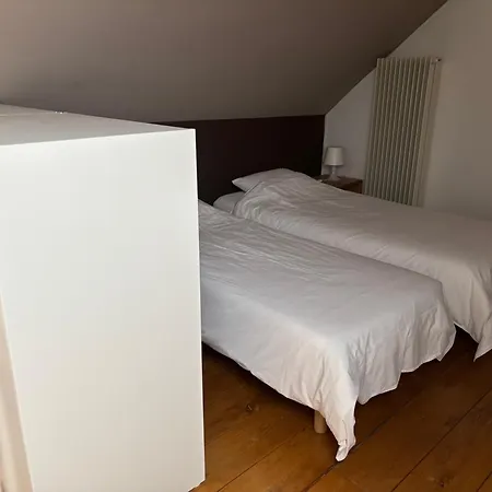 別荘 Le Petit De Meuse